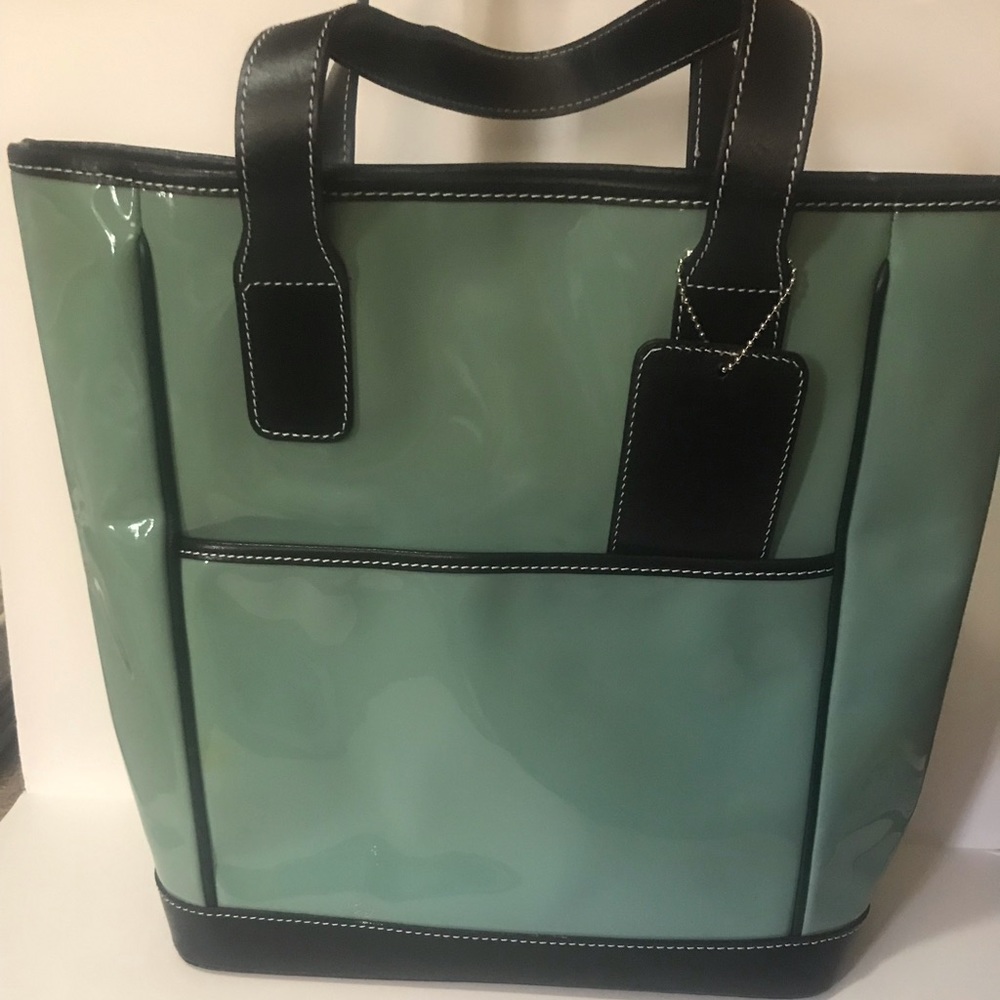 Patent leather Alessandro Venanza handbag Italy